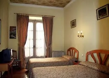 Los Arces Otel Valladolid